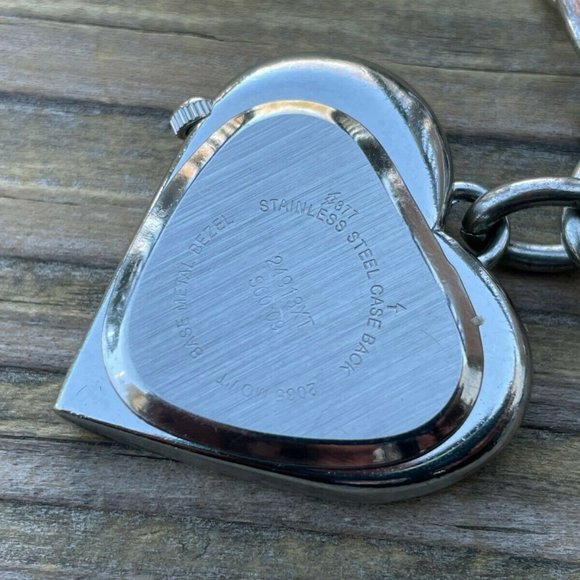 Women Watch Heart Shape Chain Bracelet Band Silver Tone Analog Wrist Watch - Picture 12 of 12